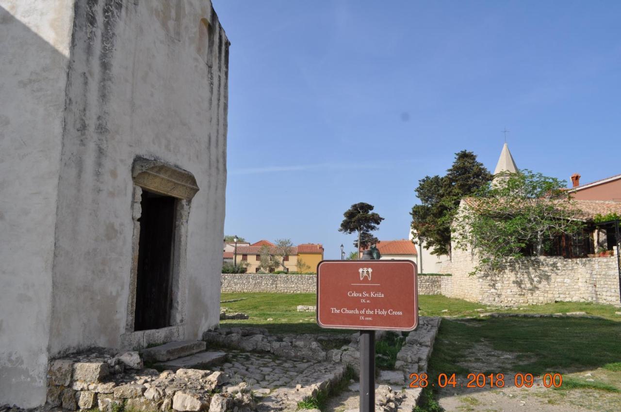 Familien Ferienhaus Vir Croatia 150M Strand Restaurant Einkaufen Eksteriør billede