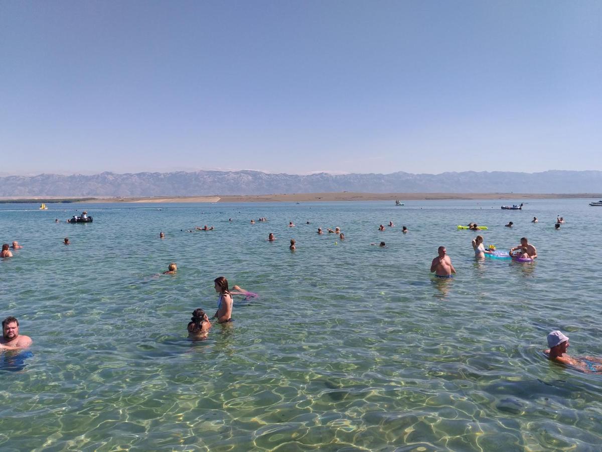 Familien Ferienhaus Vir Croatia 150M Strand Restaurant Einkaufen Eksteriør billede